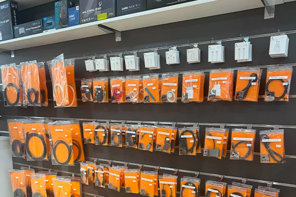 Magasin vente Accessoires câbles informatiques Romorantin Blois